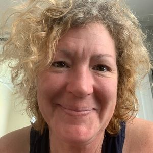 Meet your Posher, Dawna